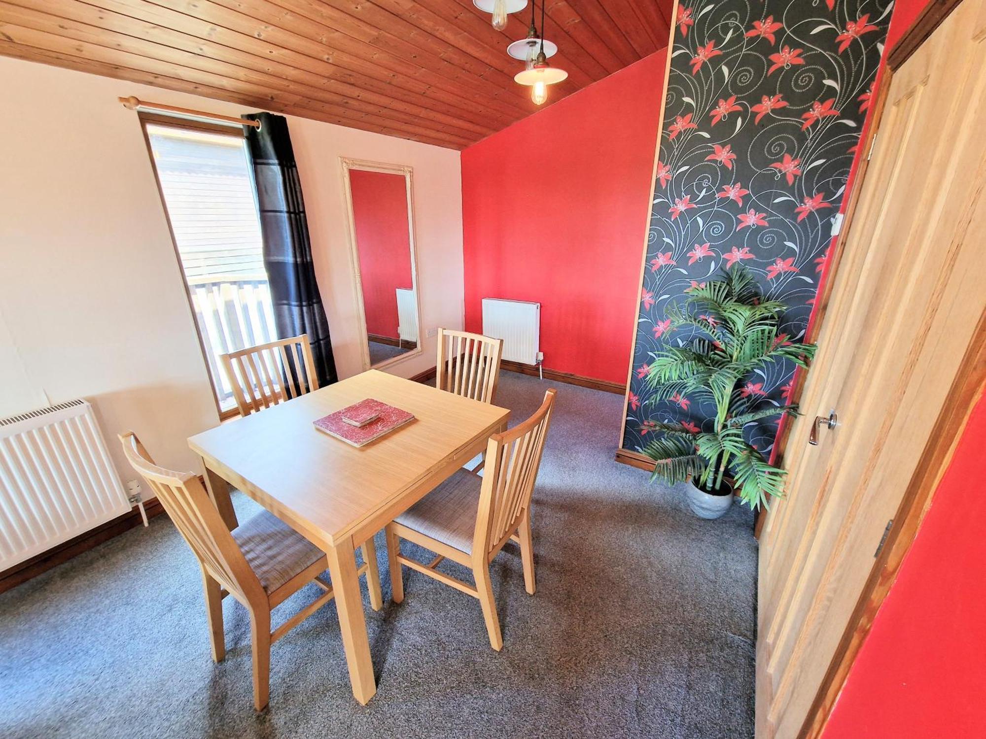 Lomond 4 With Private Hot Tub - Fife - Loch Leven - Lomond Hills Villa Kelty Exterior photo